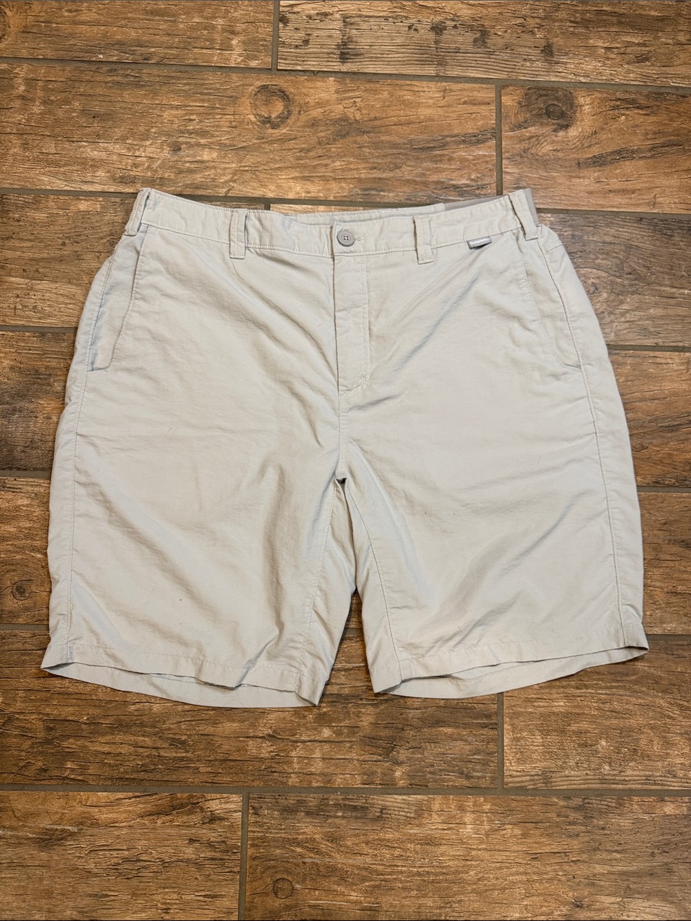 Simms Men's Light Gray Athletic Shorts